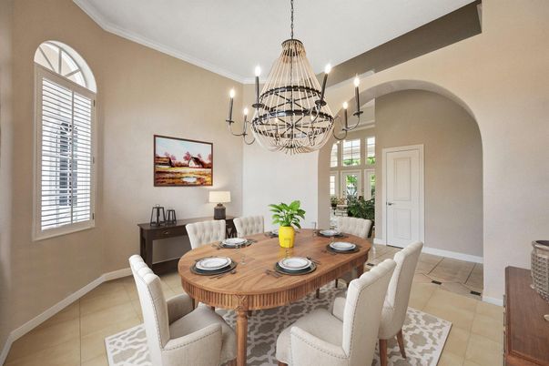 Chandelier, Dining room, Interior