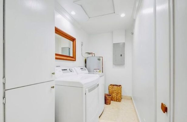 Interior, Recessed Lighting, Washer