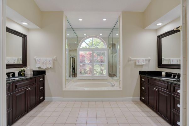 Bathroom, Interior, Recessed Lighting