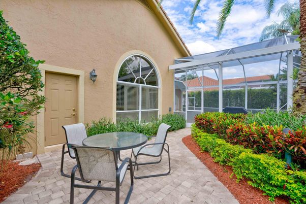 Exterior, Sun Room