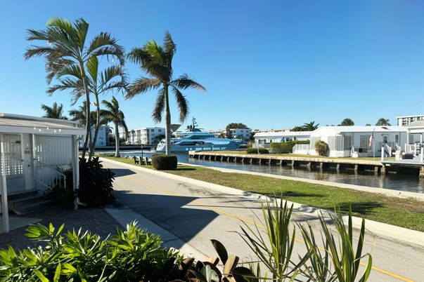 Exterior, Water