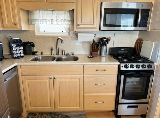 Interior, Kitchen, Stainless Steel Appliances