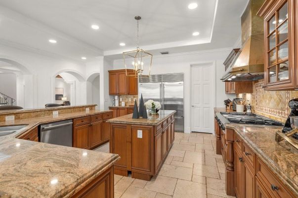 Interior, Kitchen, Pendant Lights, Recessed Lighting, Stainless Steel Appliances