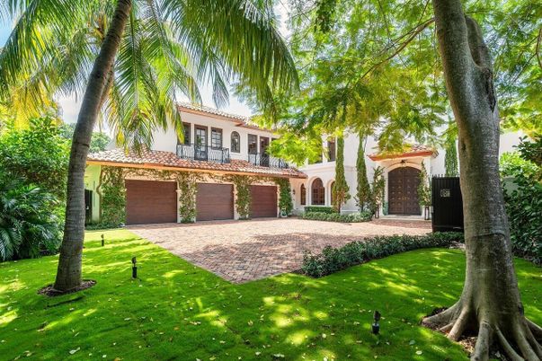 Attached, Backyard, Exterior, Facade, Mediterranean