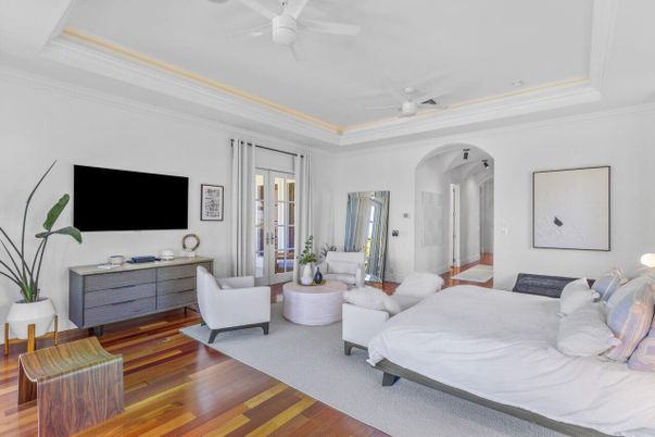 Bedroom, Interior, Living room, Recessed Lighting, Wood Texture Flooring