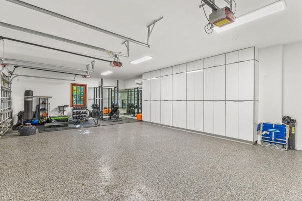Fitness Equipment, Garage, Interior