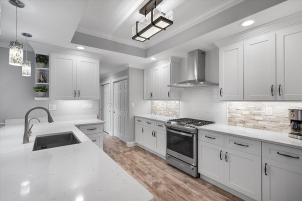 Interior, Kitchen, Pendant Lights, Recessed Lighting, Wood Texture Flooring