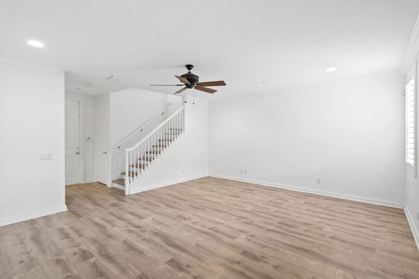 Empty room, Interior, Recessed Lighting, Wood Texture Flooring