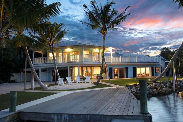 Exterior, Water