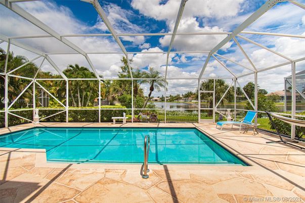 Glass Ceilings, Interior, Pool, Sun Room, Water