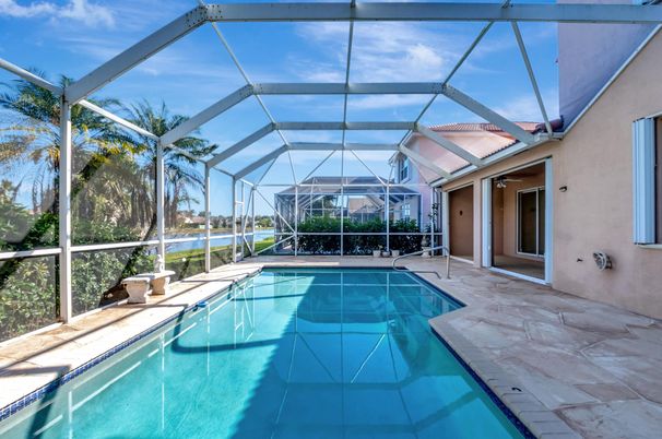 Glass Ceilings, Interior, Pool, Sun Room, Water