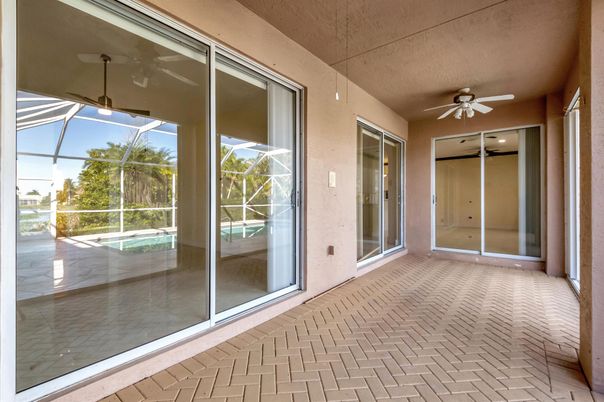 Glass Ceilings, Interior, Sun Room