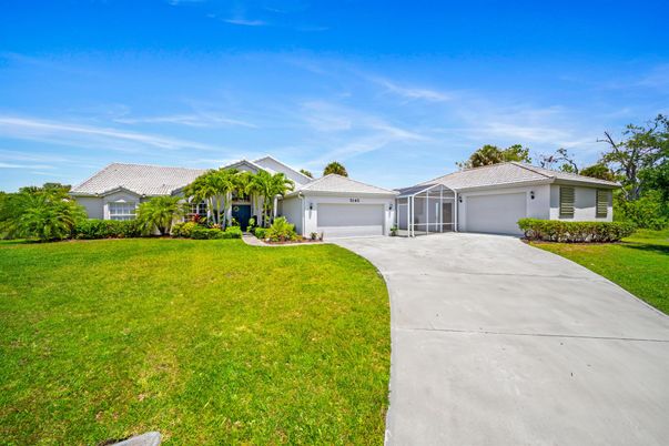 Attached, Backyard, Exterior, Facade, Ranch