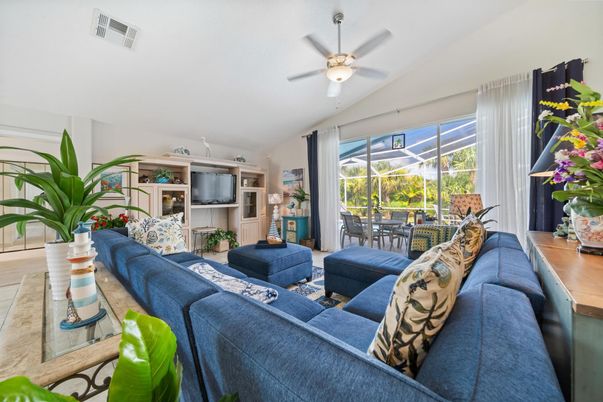 Dining room, Interior, Living room