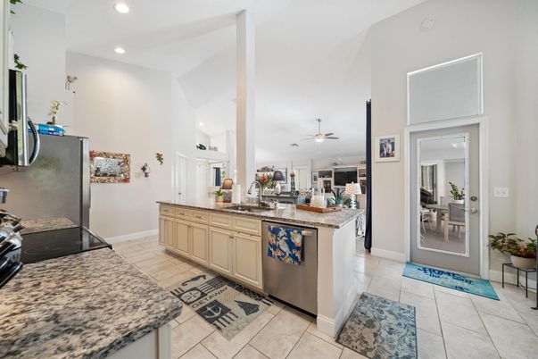 Interior, Kitchen, Recessed Lighting