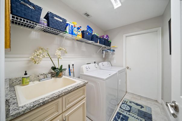 Interior, Washer