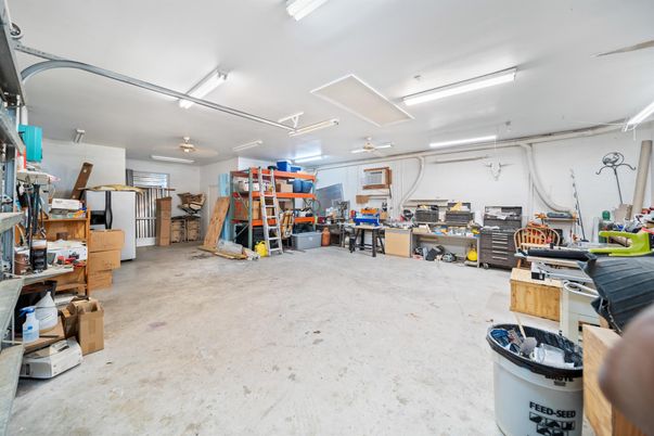 Garage, Interior