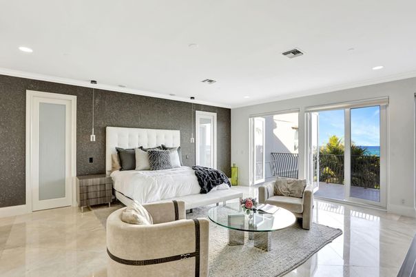 Bedroom, Interior, Recessed Lighting, Water