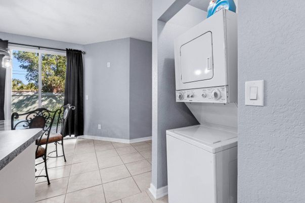 Interior, Utility Closets, Washer