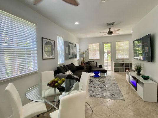 Dining room, Interior, Living room, Recessed Lighting