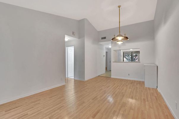 Empty room, Interior, Pendant Lights, Wood Texture Flooring