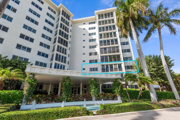 Exterior, Facade, Condo Building