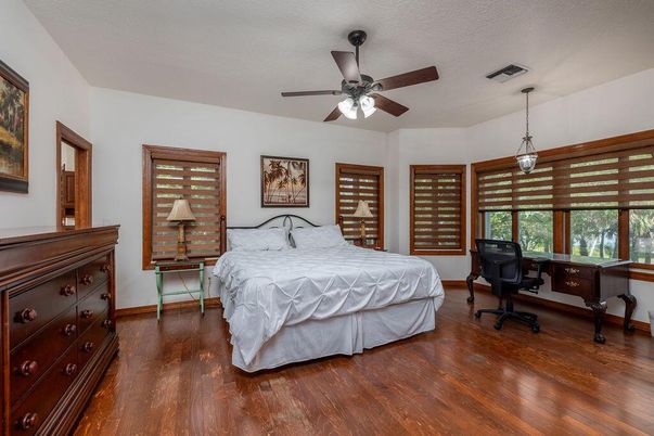 Bedroom, Home Office, Interior, Pendant Lights, Wood Texture Flooring