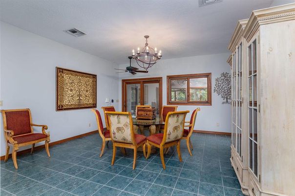 Chandelier, Dining room, Interior