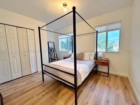 Bedroom, Interior, Wood Texture Flooring