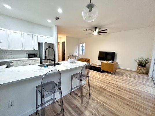 Interior, Kitchen, Pendant Lights, Recessed Lighting, Wood Texture Flooring