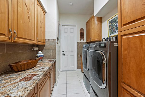 Interior, Washer