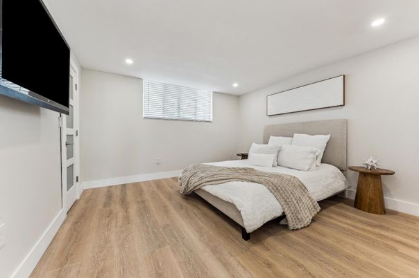 Bedroom, Interior, Recessed Lighting, Wood Texture Flooring