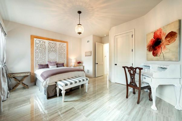 Bedroom, Interior, Pendant Lights