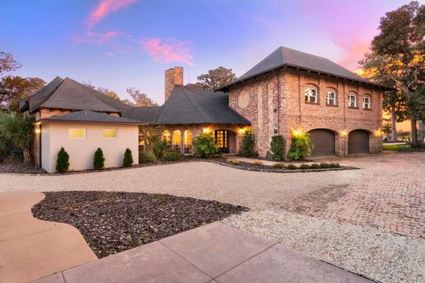 Backyard, Exterior, Facade, Brick Facade, French Provincial
