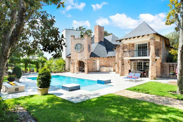 Backyard, Exterior, Pool