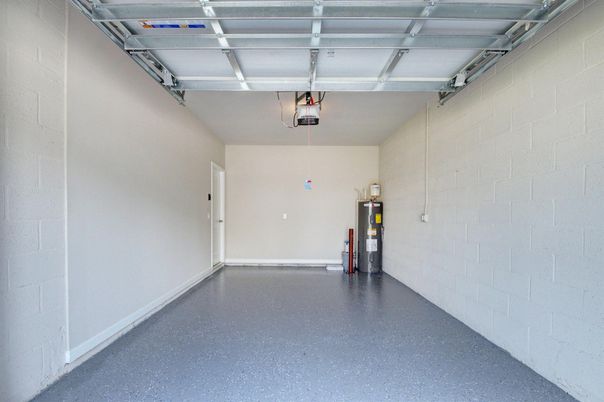 Garage, Interior