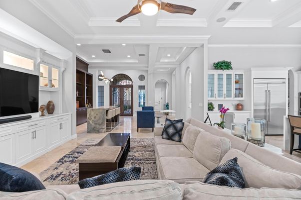 Interior, Kitchen, Living room, Recessed Lighting, Stainless Steel Appliances