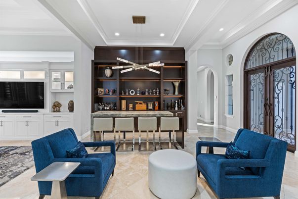 Interior, Living room, Pendant Lights, Recessed Lighting