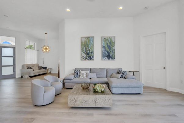 Interior, Living room, Pendant Lights, Recessed Lighting, Wood Texture Flooring