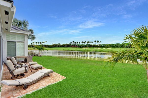 Backyard, Exterior, Water