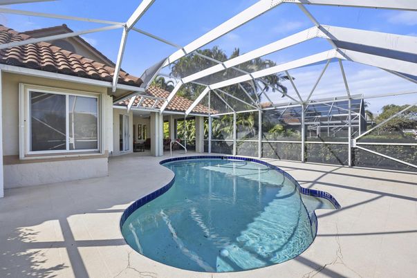 Glass Ceilings, Interior, Pool, Sun Room