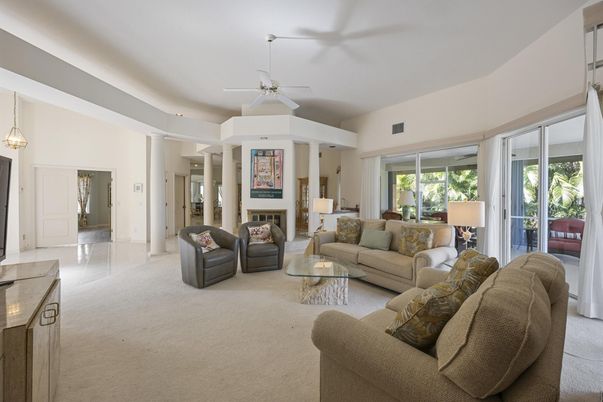 Fireplace, Interior, Living room, Pendant Lights, Recessed Lighting