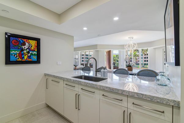 Interior, Kitchen, Pendant Lights, Recessed Lighting