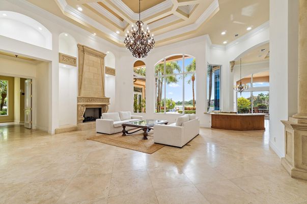 Chandelier, Fireplace, Interior, Living room, Pendant Lights, Recessed Lighting