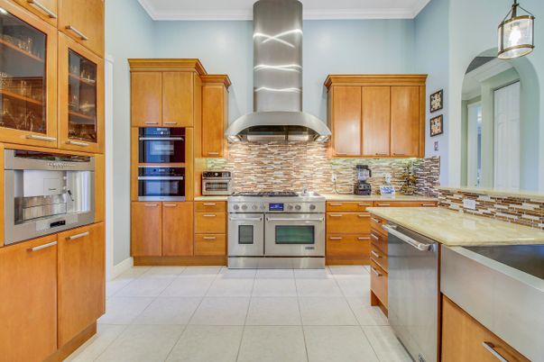 Interior, Kitchen, Stainless Steel Appliances