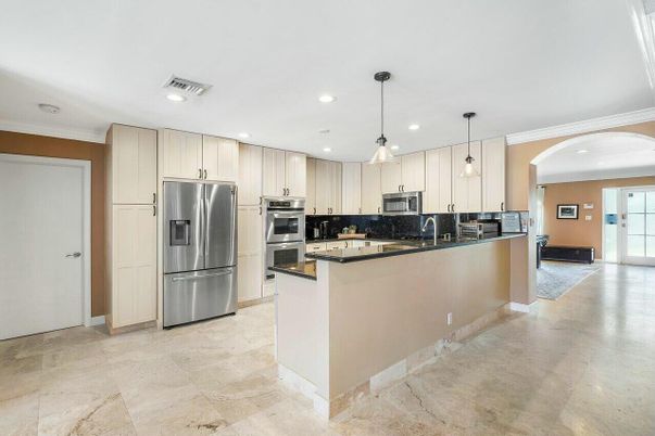 Interior, Kitchen, Pendant Lights, Recessed Lighting, Stainless Steel Appliances