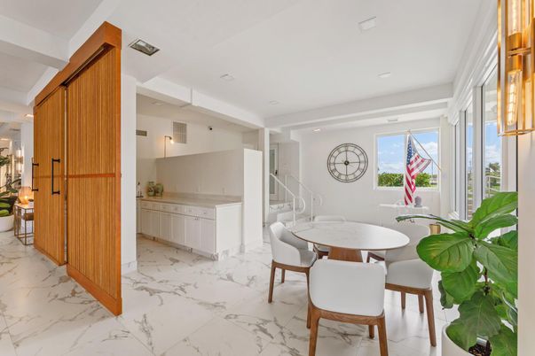 Dining room, Interior, Marble, Recessed Lighting