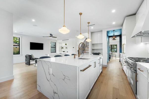 Interior, Kitchen, Pendant Lights, Recessed Lighting, Wood Texture Flooring