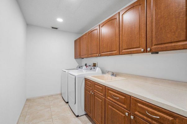 Interior, Recessed Lighting, Washer