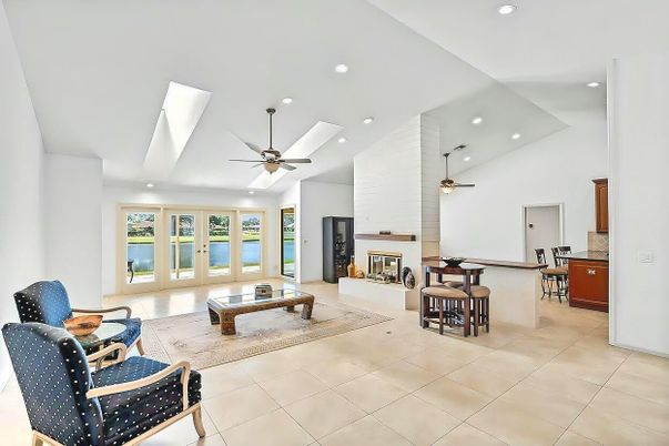 Fireplace, Interior, Living room, Recessed Lighting, Water